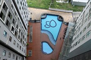 Nice And Comfy 2Br Apartment At Royal Olive Residence