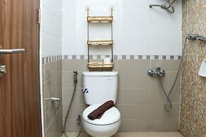 Nice And Comfy 2Br Apartment At Royal Olive Residence