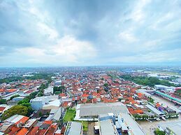 Comfort Studio Room At Mekarwangi Square Cibaduyut Apartment