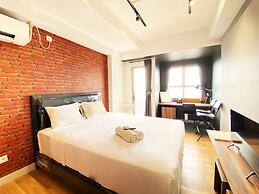 Comfort Studio Room At Mekarwangi Square Cibaduyut Apartment