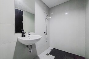 Warm And Cozy Stay Studio At Casa De Parco Apartment