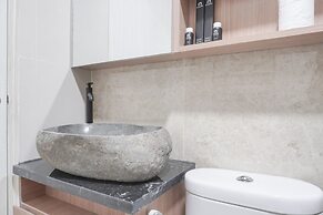 Modern And Comfy 3Br At Transpark Cibubur Apartment