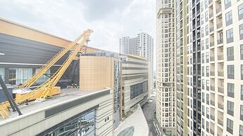 Modern And Comfy 3Br At Transpark Cibubur Apartment