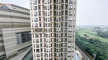 Nice Studio At 11Th Floor Transpark Cibubur Apartment