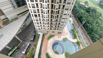 Nice Studio At 11Th Floor Transpark Cibubur Apartment