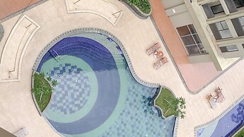 Nice Studio At 11Th Floor Transpark Cibubur Apartment