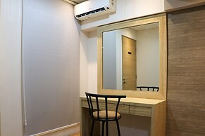 Nice 2Br Apartment At Maqna Residence