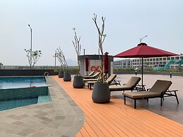 Nice And Elegant Studio At Osaka Riverview Pik 2 Apartment