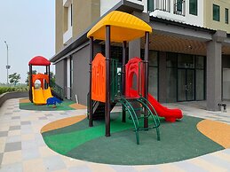 Nice And Elegant Studio At Osaka Riverview Pik 2 Apartment