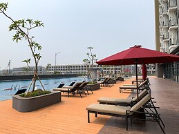 Nice And Elegant Studio At Osaka Riverview Pik 2 Apartment