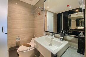 Spacious Combined Studio Apartment At Warhol (W/R) Residence