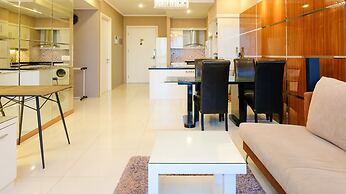 Luxurious 2Br At The Via And The Vue Ciputra World Apartment