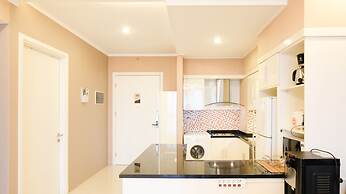 Luxurious 2Br At The Via And The Vue Ciputra World Apartment