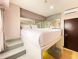 Cozy Stay And Serene Designed 2Br At Braga City Walk Apartment