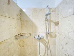 Cozy Stay And Serene Designed 2Br At Braga City Walk Apartment