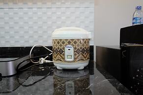 Nice Studio At 7Th Floor Transpark Cibubur Apartment