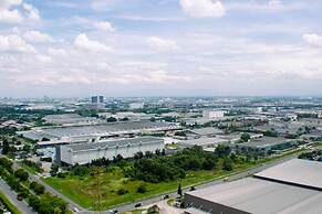 Comfortable Design Studio Room At Vasanta Innopark Apartment