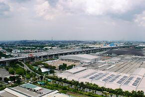 Comfortable Design Studio Room At Vasanta Innopark Apartment