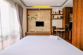 Comfort And Modern Look Studio Apartment At Ambassade Kuningan