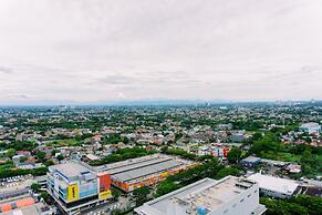 Restful And Comfortable Studio Transpark Bintaro Apartment