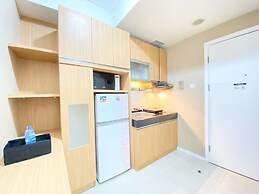 Modest 2Br Apartment At Parahyangan Residence