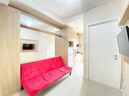 Cozy And Clean 1Br Apartment At Parahyangan Residence