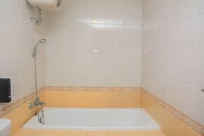 Nice And Comfort 2Br At Grand Palace Kemayoran Apartment