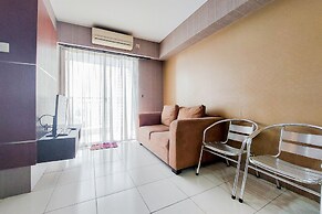 Comfort And Simply Look 2Br At Great Western Apartment