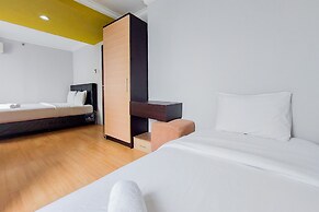 Comfort And Simply Look 2Br At Great Western Apartment