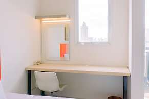 Cozy Studio At 8Th Floor Signature Park Grande Apartment
