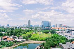 Cozy Studio At 8Th Floor Signature Park Grande Apartment