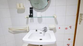 Extra Spacious And Homey 2Br At Kondominium Puncak Marina Apartment