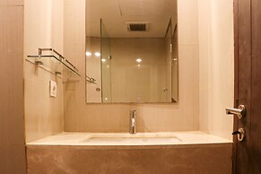 Fancy And Nice 1Br Apartment At H Residence