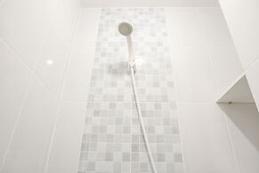 Fancy Designed Studio Room At Tokyo Riverside Pik 2 Apartment