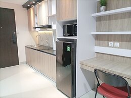 Elegant And Comfortable Studio Patraland Amarta Apartment