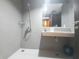 Elegant And Comfortable Studio Patraland Amarta Apartment