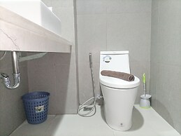 Elegant And Comfortable Studio Patraland Amarta Apartment