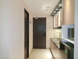 Elegant And Comfortable Studio Patraland Amarta Apartment