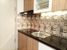 Comfort And Simply Look Studio Room At Mataram City Apartment