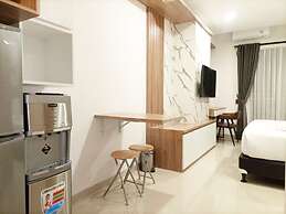 Comfort And Simply Look Studio Room At Mataram City Apartment
