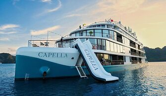 Halong Capella Cruise - Member of Lyra Cruise Collection