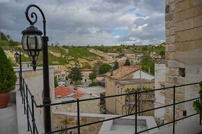 Sinasos Evleri