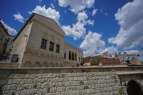 Sinasos Evleri