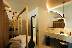 Brilliance of Mykonos