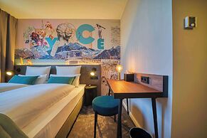 NYCE Hotel Ulm, Trademark Collection by Wyndham