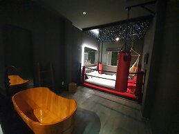 Language Exchange Hotel 3