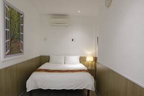 Language Exchange Hotel 3