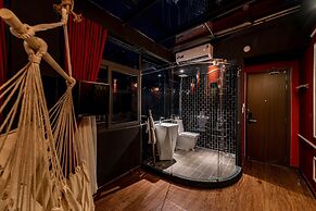 Language Exchange Hotel 3