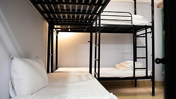 Language Exchange Hotel 3