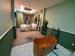 Language Exchange Hotel 3